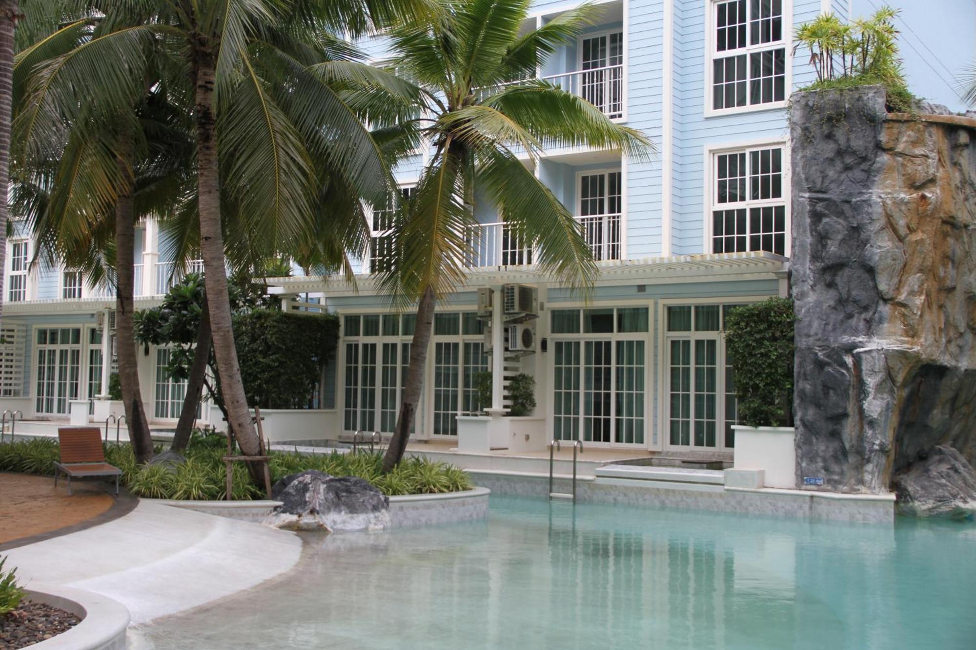 Grand Florida芭提雅带免费游泳池温泉和健身房和办公区水上花园公寓e208 Na Chom Thian Esterno foto
